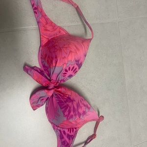 Nanette Lepore Bikini size Small bottom large top